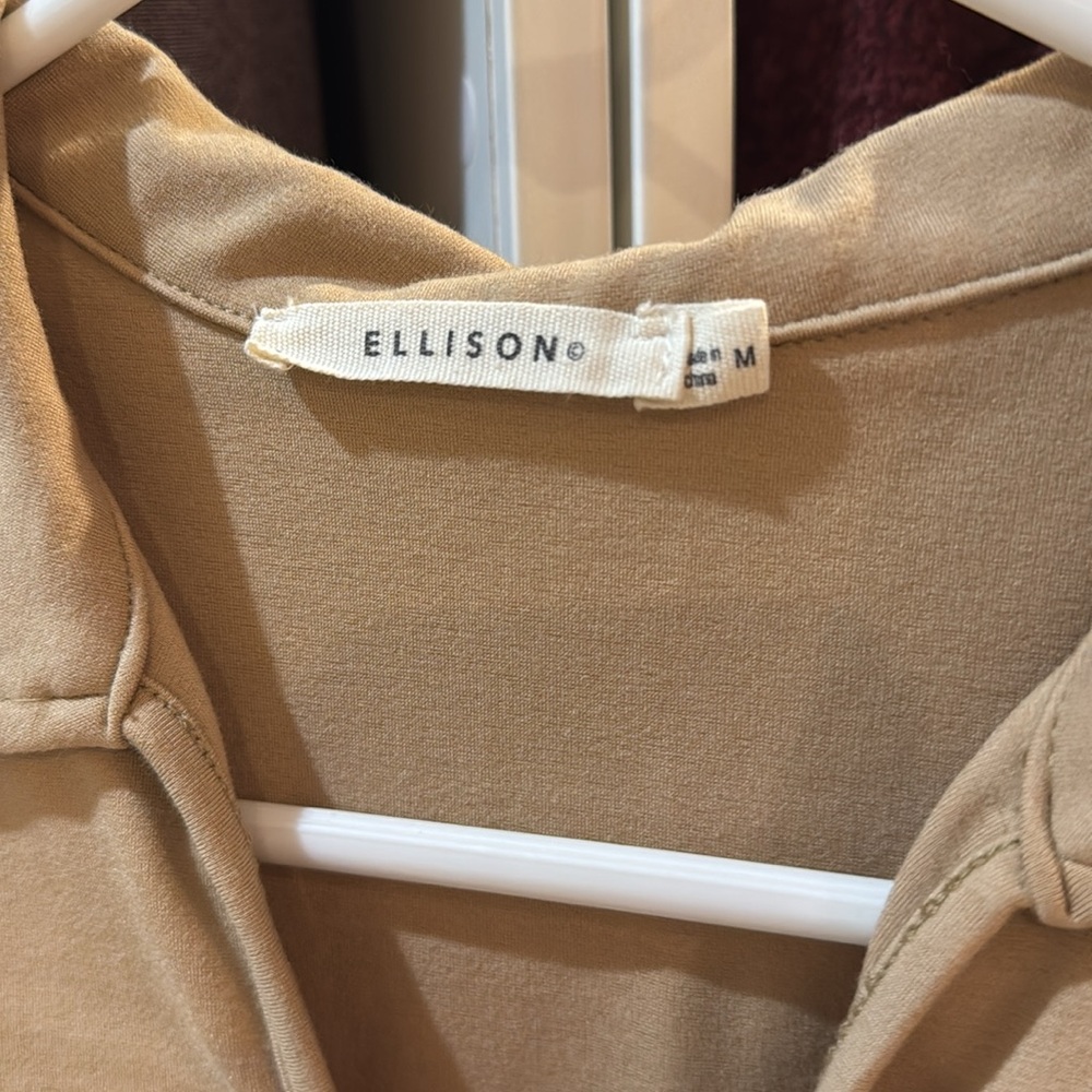 Ellison Women's Tan Ruched Top - Picture 4 of 5